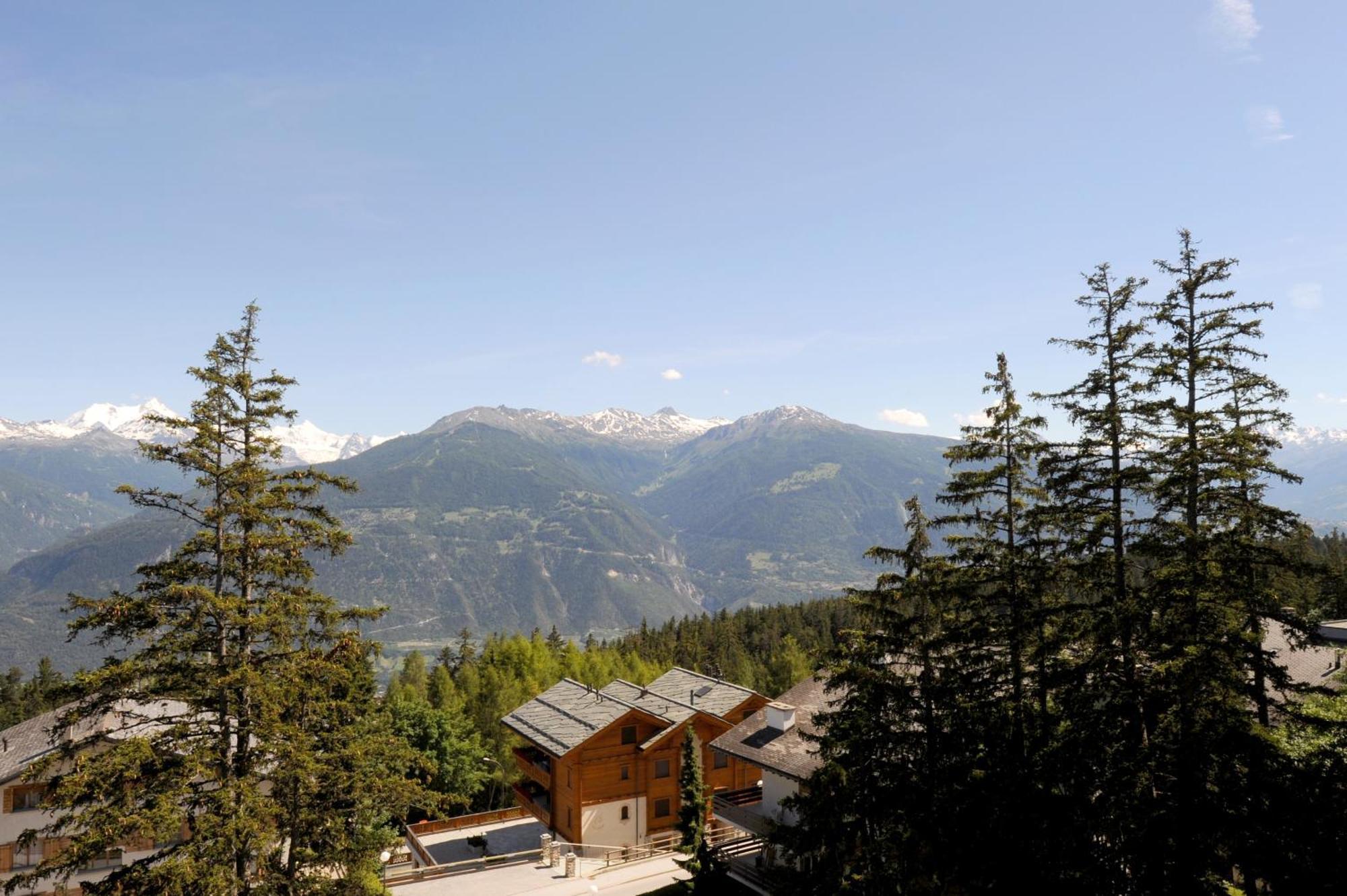 Hotel Helvetia Intergolf Кран-Монтана Екстер'єр фото