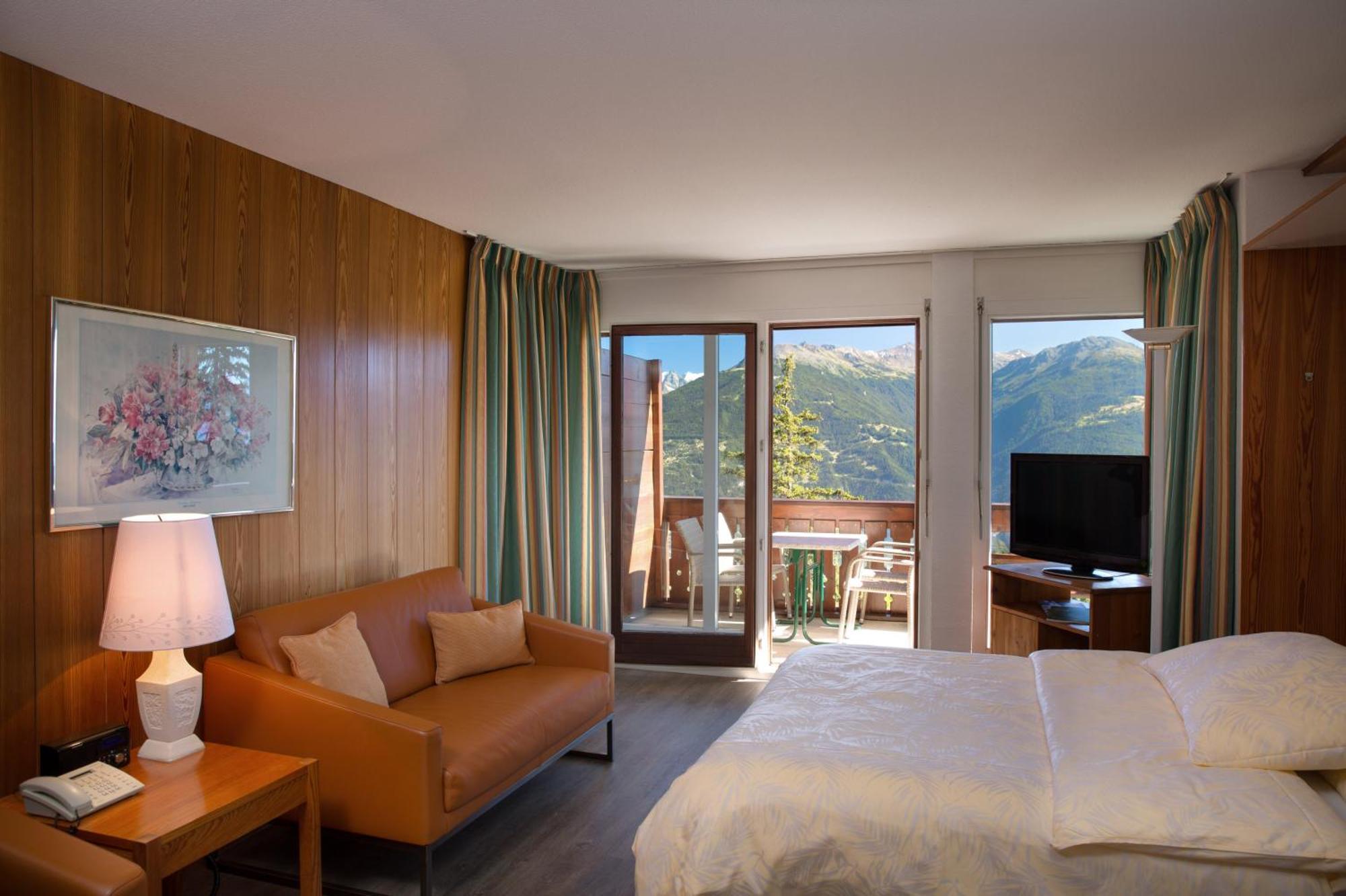 Hotel Helvetia Intergolf Кран-Монтана Екстер'єр фото